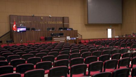 Diyarbakır’da “Bıçak Parası” Aldığı İddia Edilen Doktor Tutuklandı