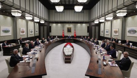 Yeni Kabine Yolda! Şubat’ta 5-6 Bakan Değişiyor