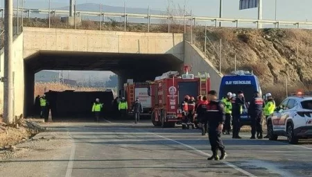 Denizli’de Feci Kaza: Midibüs Devrildi, 4 Ölü!
