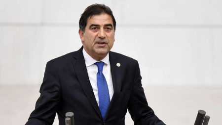 Ünal Karaman İYİ Parti’den İstifa Etti: “Yeni Bir Başlangıç İçin Adım Atıyorum”