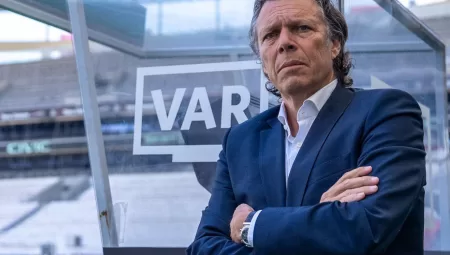 Siyah-Beyazlılar Tartışmalı Anları Masaya Yatırıyor